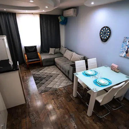 Seaside Apartman *